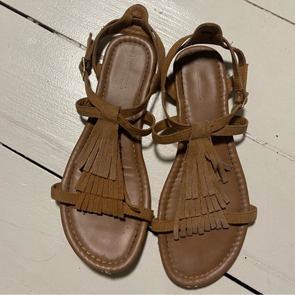Cherokee Sandals - Picture 1 of 2